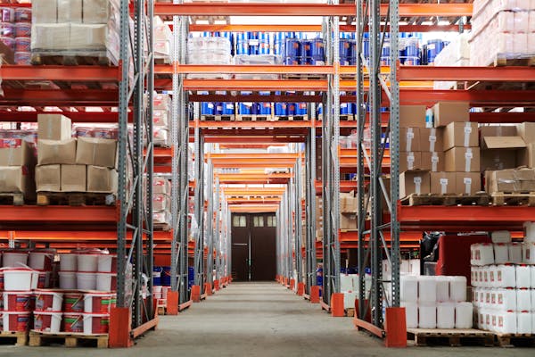 Jakarta to Singapore: Cross-Border Connectivity and Warehouse Systems